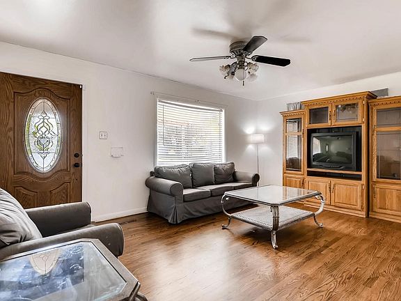 2nd image of 1164 S Beach Ct