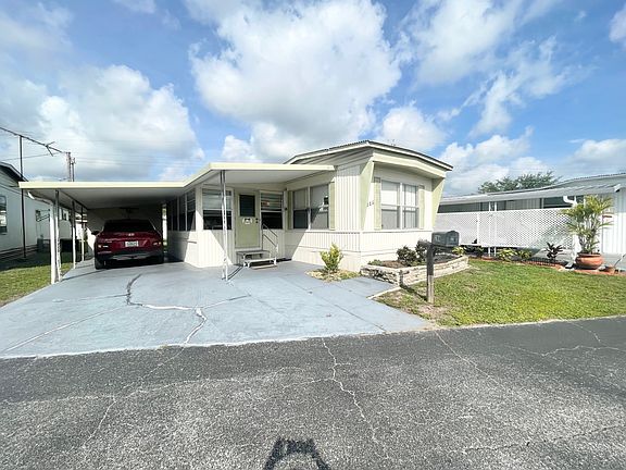 4th image of 286 Lyndol St