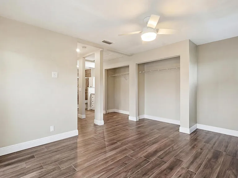 5694 Northpointe Ln — Photo 15