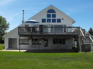 61109 Raintree Blvd, Sturgis, MI 49091