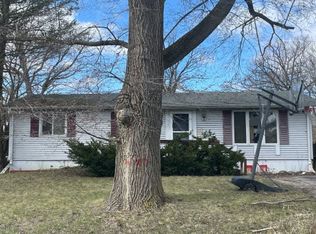 5809 Bunny Ave, McHenry, IL 60051