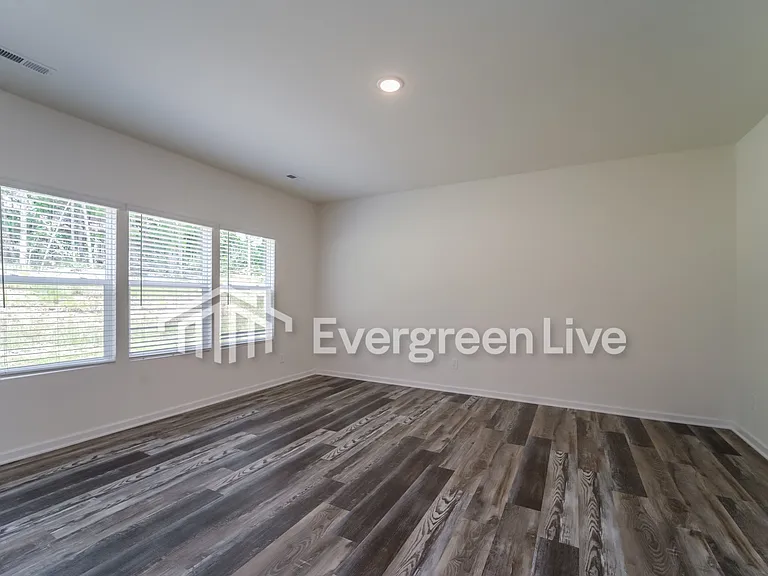 6092 Diamond Pl — Photo 12