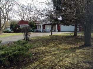 905 E Crest Ave, Addison, IL 60101