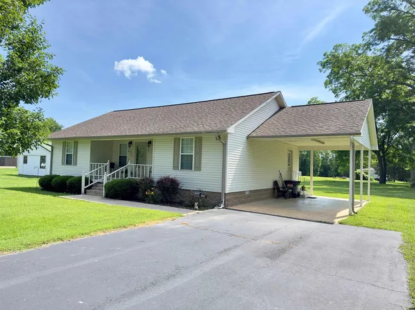 227 N Broadway St, Obion, TN 38240