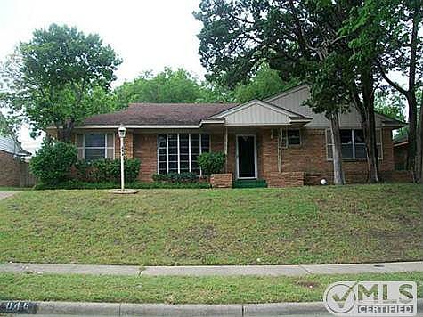 1st image of 846 Oak Forest Dr