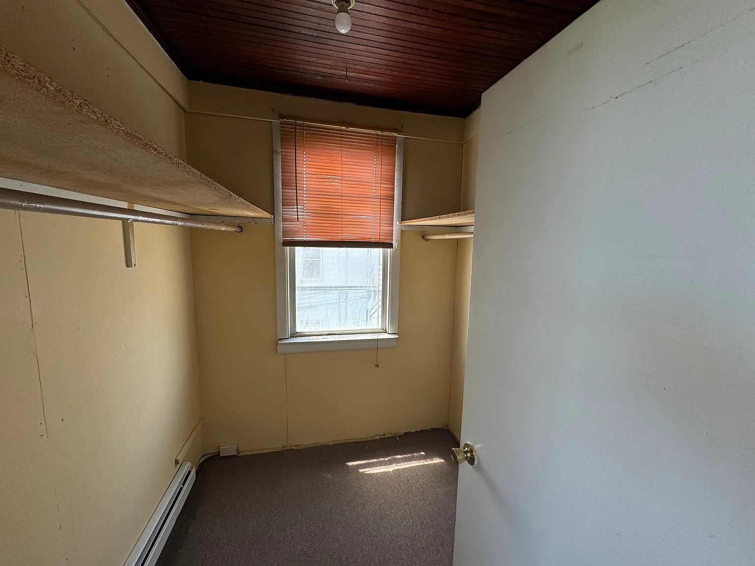 Highland Ave, Kearny — Photo 4