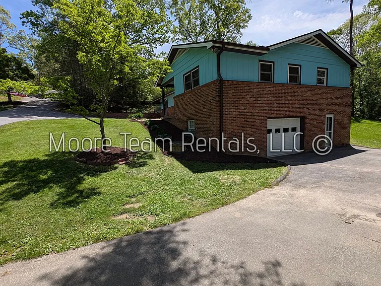 17 Due West Rd — Photo 17