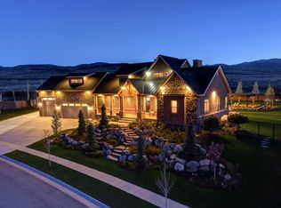 14858 S Castle Valley Dr, Bluffdale, UT 84065
