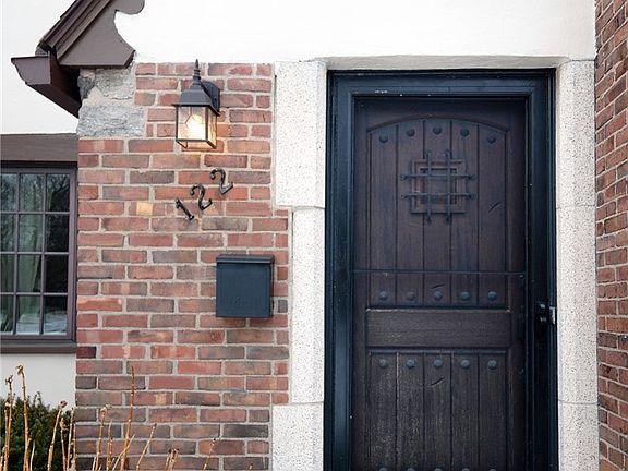 4th image of 122 Avalon Dr