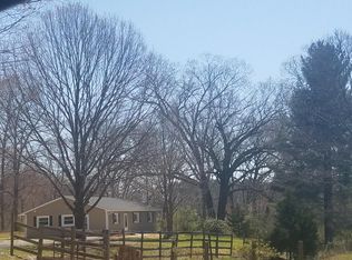 1467 Russell Dr, Moneta, VA 24121