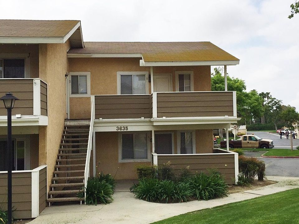 1st image of 3635 Oak Creek Dr Unit B