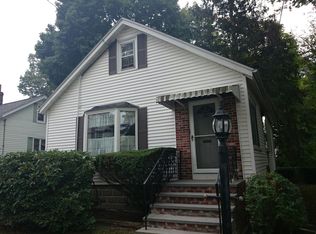 10 Joyce Kilmer Rd, West Roxbury, MA 02132