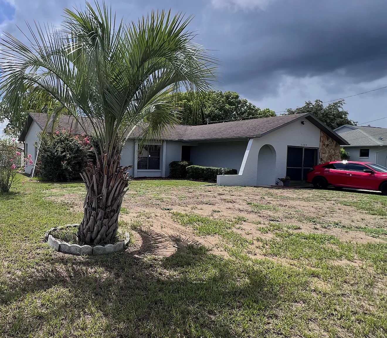 1332 Bentley Ave — Photo 1