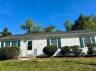 105 Providence Rd, Charlottesville, VA 22901