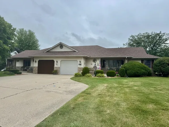 2510 & 2512 Pulaski St, Peru, IL 61354