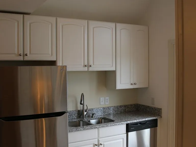 New fridge, granite countertops & dishwasher