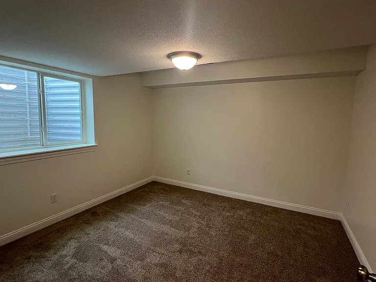 909 Mallard Way — Photo 10