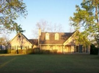 110 Plateau Dr, Warner Robins, GA 31093