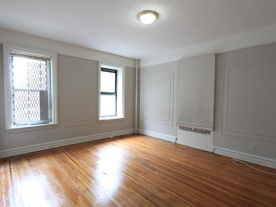 2nd image of 2105 Bay Ridge Pkwy #6F