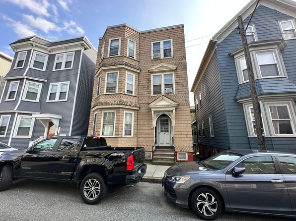 18 Washburn St #3