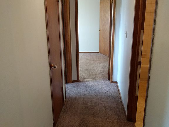 5th image of 3141 E 37th Ave APT 708