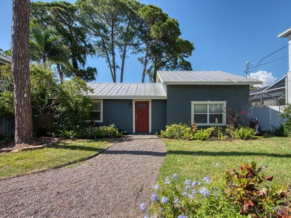 839 FLORIDA AVENUE, PALM HARBOR, FL 34683