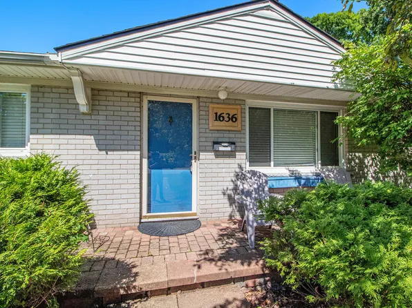 1636 W Stadium Blvd, Ann Arbor, MI 48103