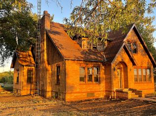 2456 Jeep Rd, Abilene, KS 67410