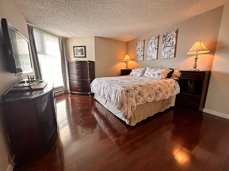 69 Jamieson Ct #1006 — Photo 8