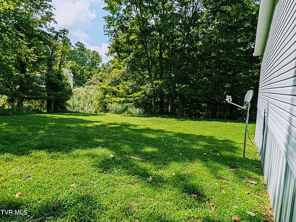 5th image of 3331 Rockhouse Rd
