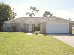 8803 Pebble Brook Dr, Navarre, FL 32566