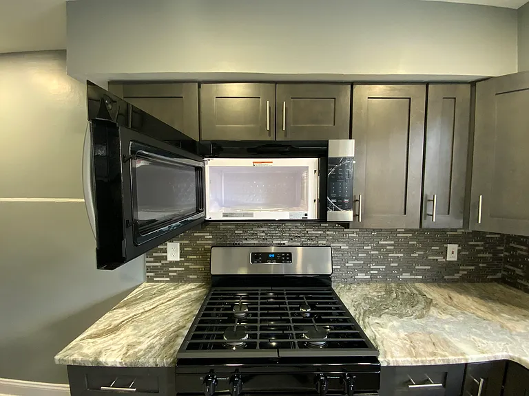 2545 S Bellford St — Photo 87