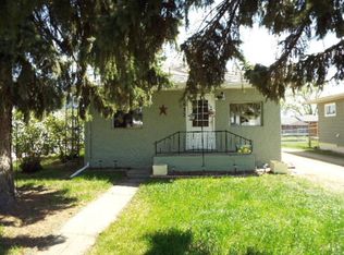 633 Pleasant St, Harvey, ND 58341
