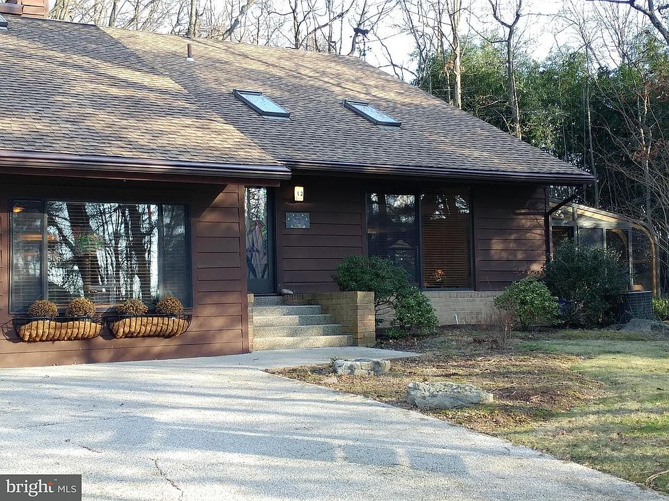 12 Scandia Way, Rockville, MD 20850 Zillow