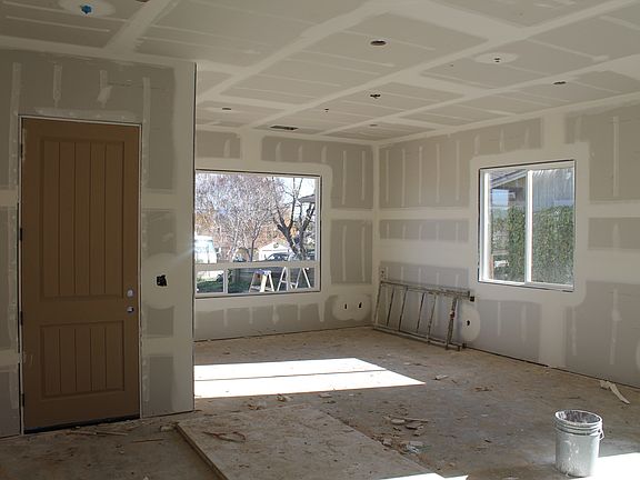 2nd image of 87 San Antonio Street