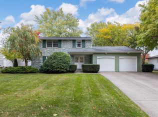 5029 Robinhood Ln, Erie, PA