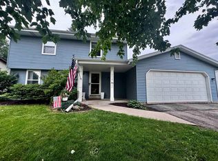1115 Hiawatha Dr, Beaver Dam, WI 53916