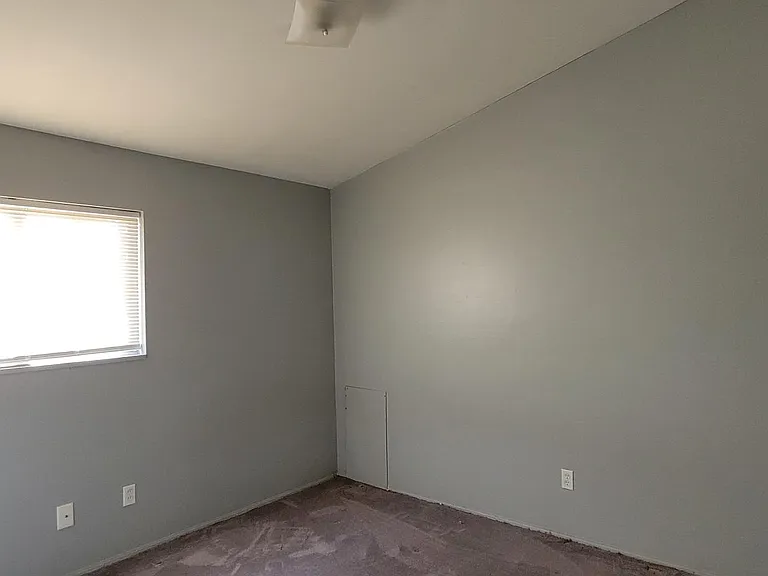 1162 Jason Ave — Photo 8