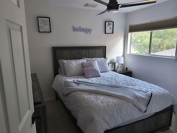 5th image of 511 Enchanted Ln