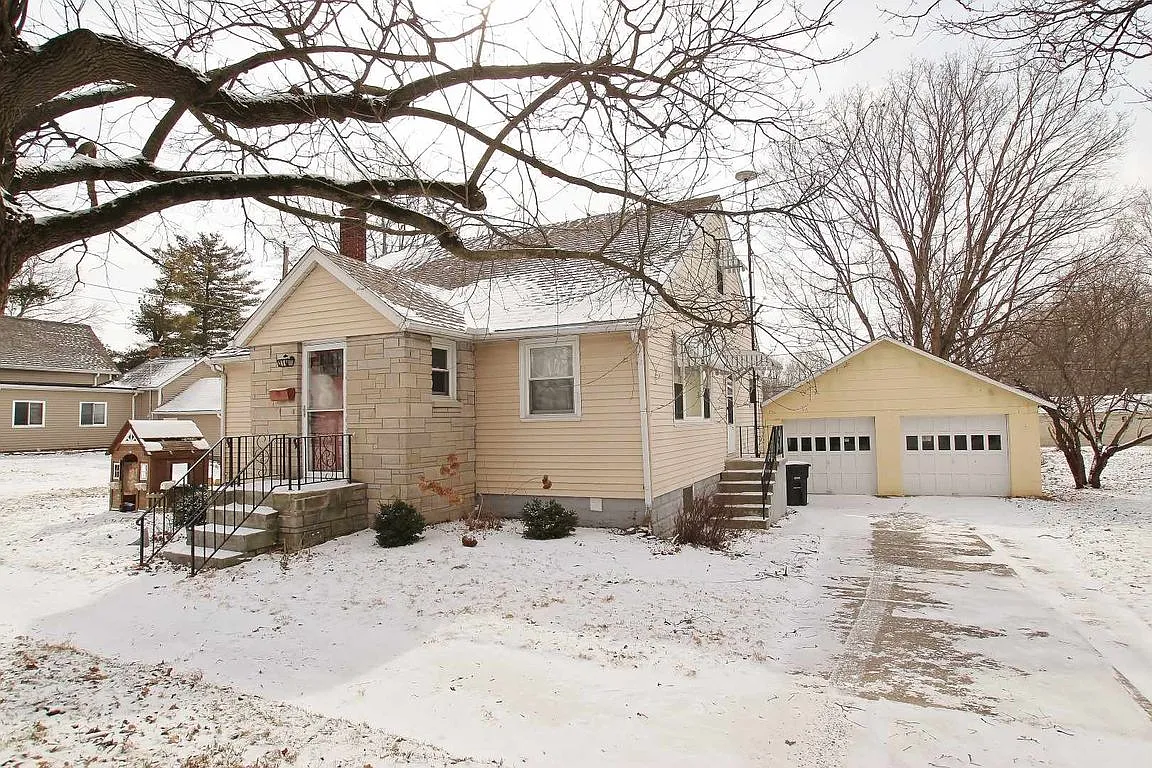314 E Hazel St photo 1