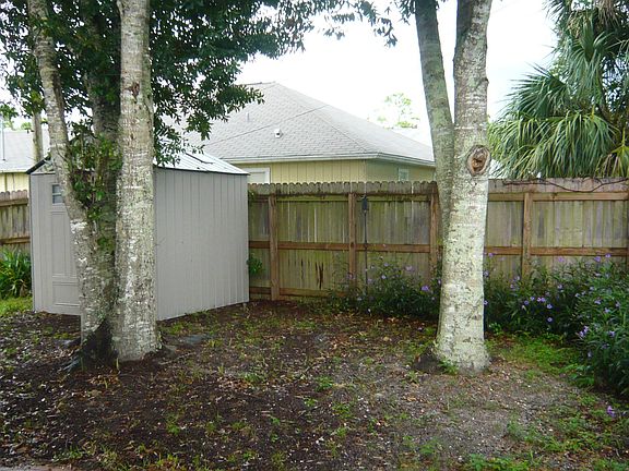 3rd image of 4370 1st St