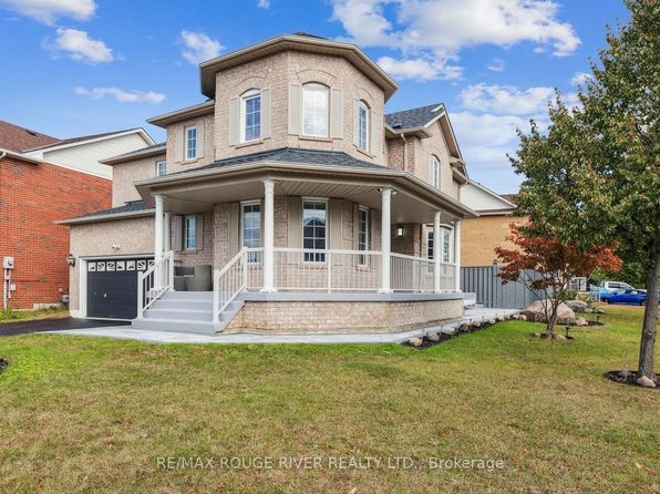 1010 Langford St, Oshawa, ON L1K 2W1