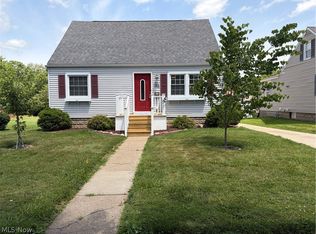 1414 Denman Ave, Coshocton, OH 43812
