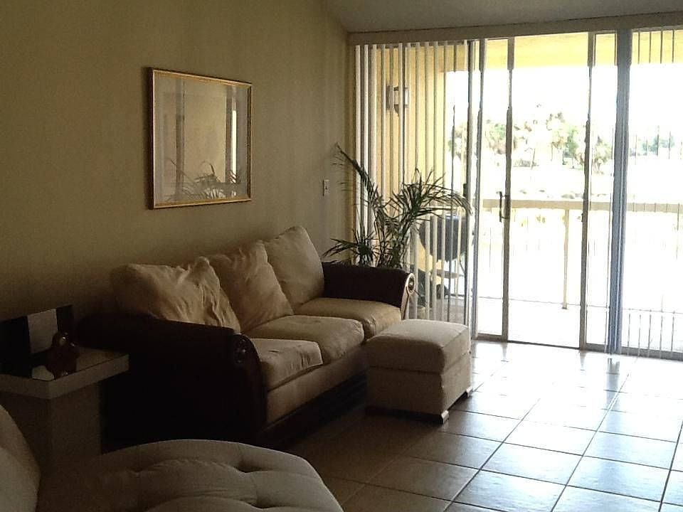 2nd image of 4604 NW 97th Pl #269