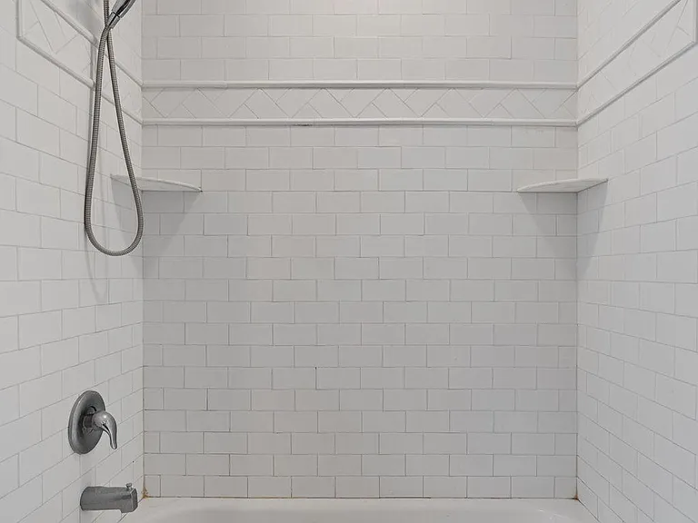 1515 Butler Pike — Photo 34