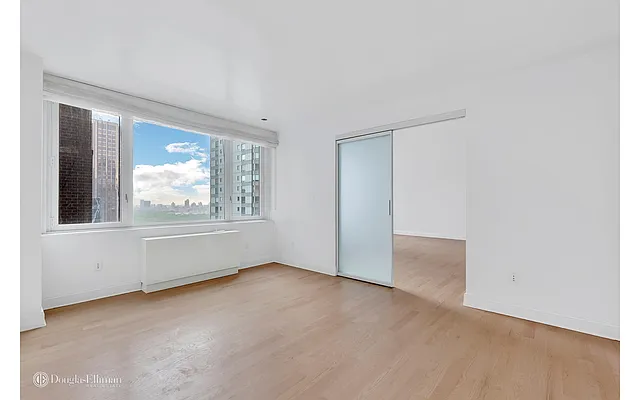 Rented by Douglas Elliman | media 53