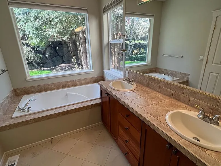 3593 NW Lansbrook Ter — Photo 11