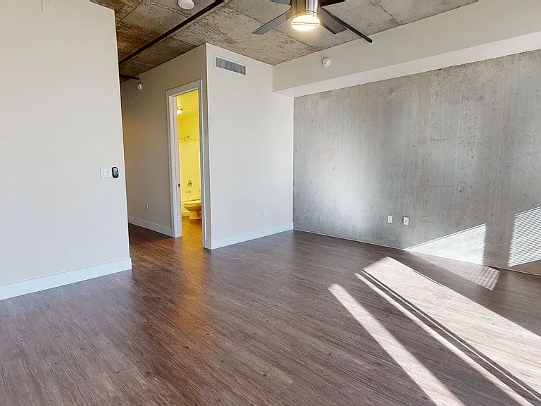 Skyline Lofts — Photo 40