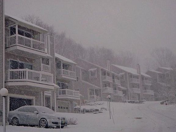 Bottom of hill no concerns with snow