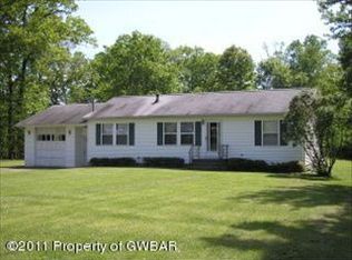 91 Gates Rd, Shavertown, PA 18708